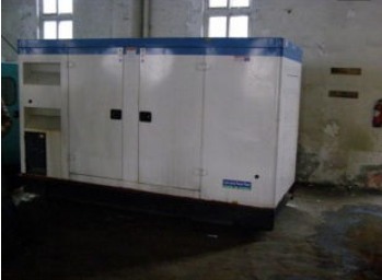 毛道乡康明斯150kw大型柴油二手发电机组